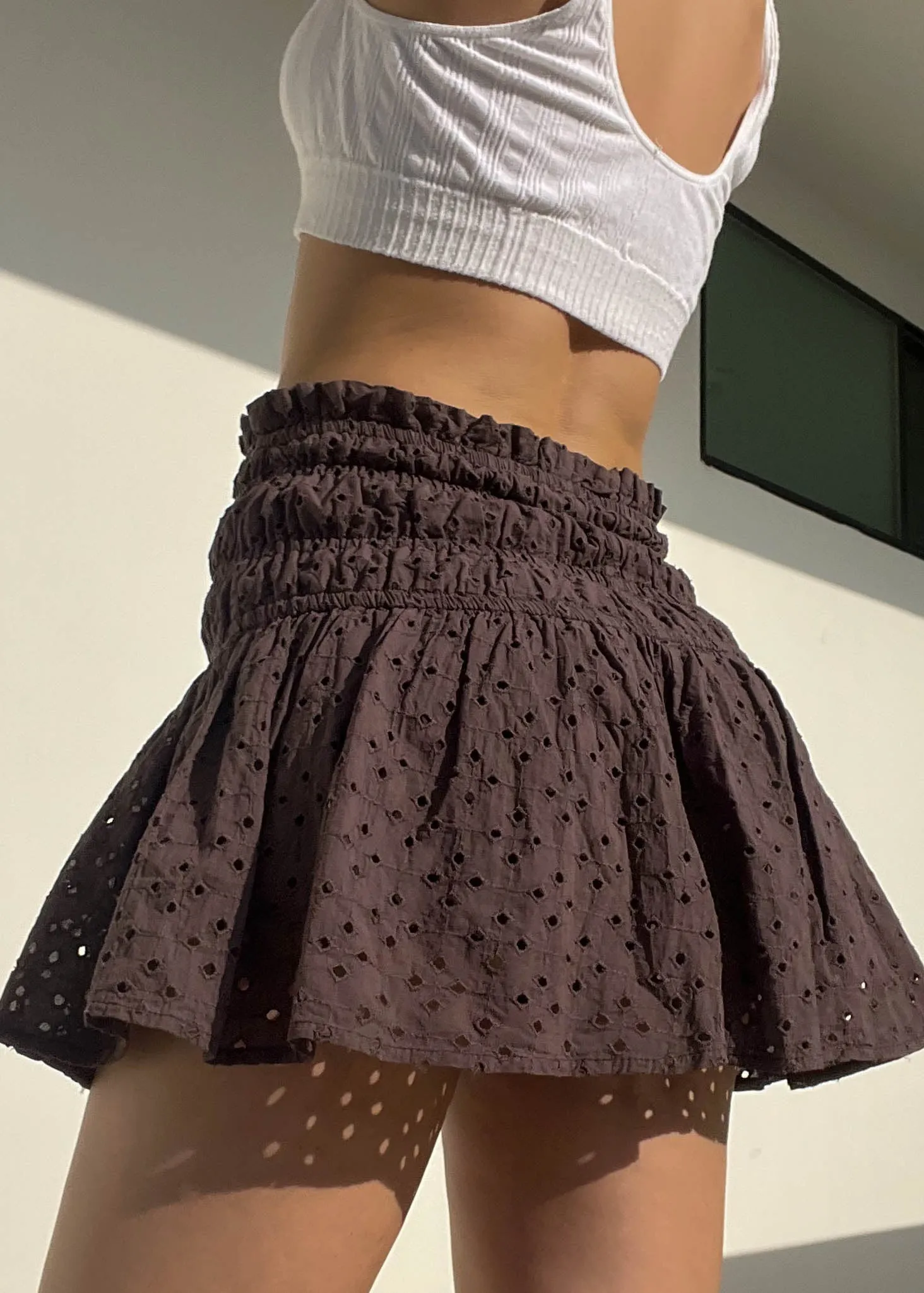 2000’s Brown Eyelet Scrunch Mini Skirt (S)